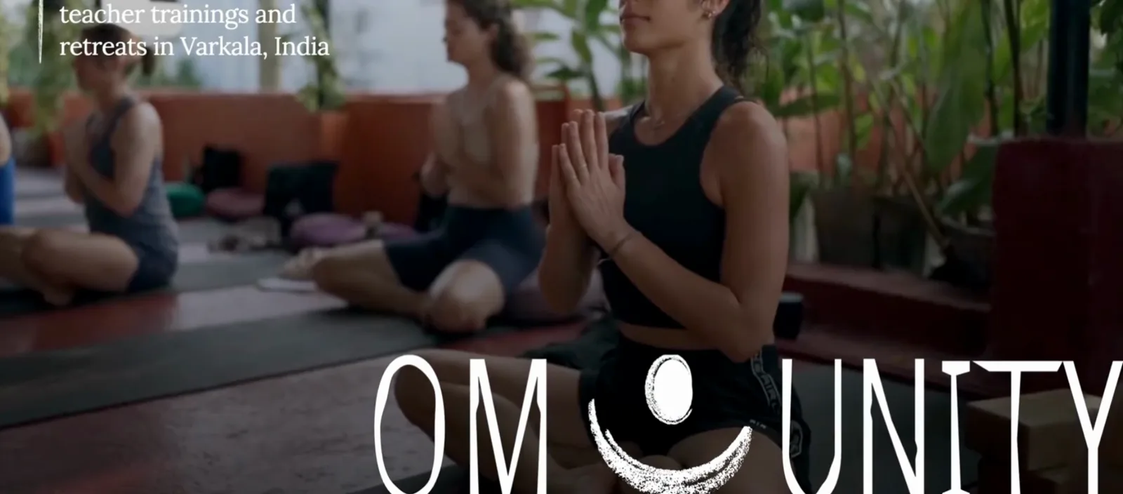 A walkthrough of the Omunity Meditation website, from the rooftop hero and wordmark through the programme pages and the meditation-technique sections